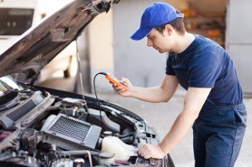 Prüfen des Steuergeräts vor der Reparatur in der Werkstatt  Zeige Buttons